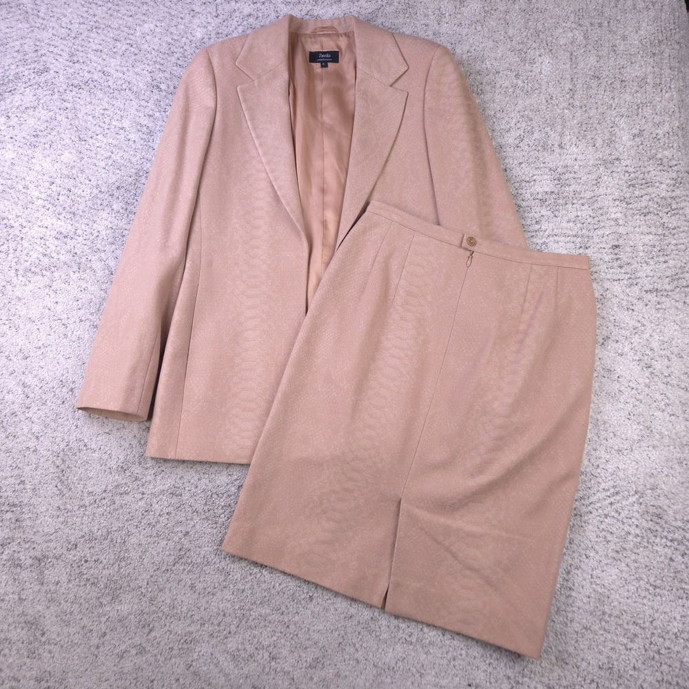 Zanella Platinum Womens 6 Skirt Suit Beige Wool Angora Reptile Print 2 Piece Set